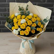 Букет цветов из:  Розы в Пущино