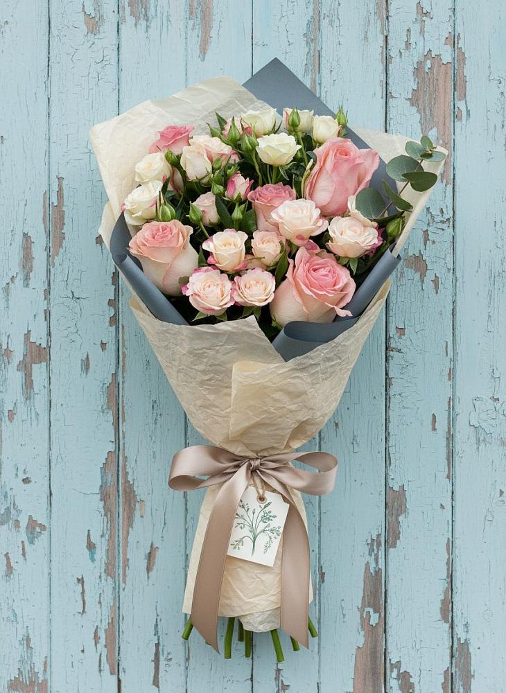 Букет нежный и розовый в Пущино Букет цветов из: Розы в Пущино