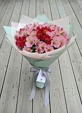 Букет цветов из:  Альстромерии в Пущино