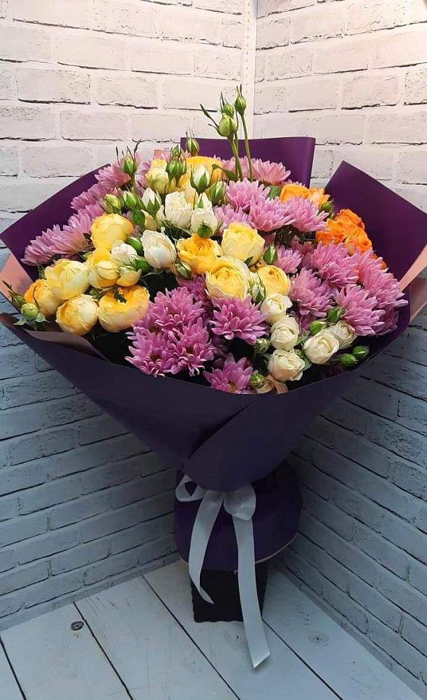 Букет цветов из: Хризантемы и Розы в Пущино