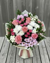 Букет цветов из:  Альстромерии, Гвоздики, Розы и Хризантемы #REPLACE_PRED# Пущино