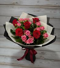 Букет цветов из:  Розы в Пущино