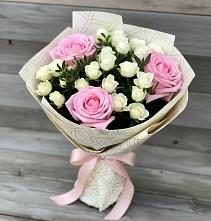 Букет цветов из:  Розы в Пущино
