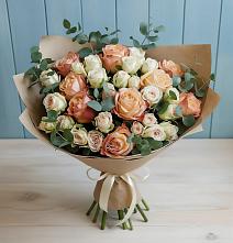 Букет цветов из:  Альстромерии и Розы в Пущино